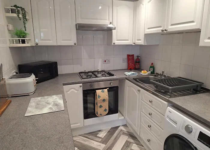 Apartamento Old Coach House With Garage Scarborough