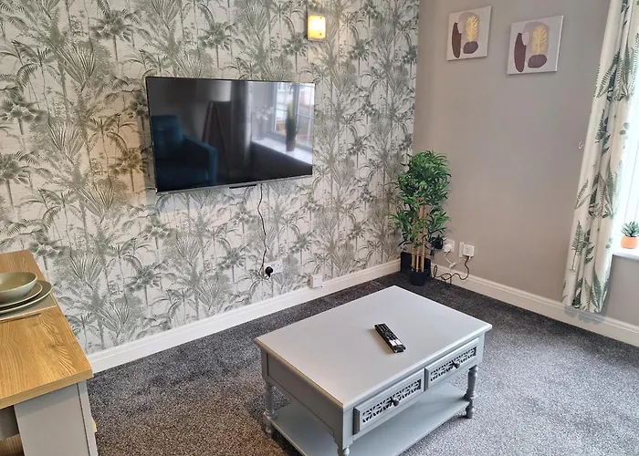 Old Coach House With Garage Apartman Scarborough