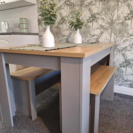 Old Coach House With Garage Scarborough