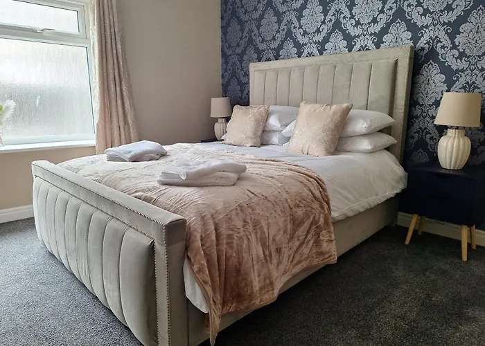 アパート Old Coach House With Garage *